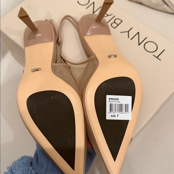 Tony Bianco Nude Heels - Picture 5 of 11